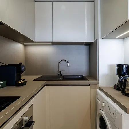Ep2a2 - Beautiful 1bdr With Sea View - Swimming Pool - Ac - Parking 公寓 *