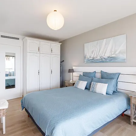 Espace 2000 - Beautiful 1bdr With Sea View - Swimming Pool - Ac - Parking Apartment